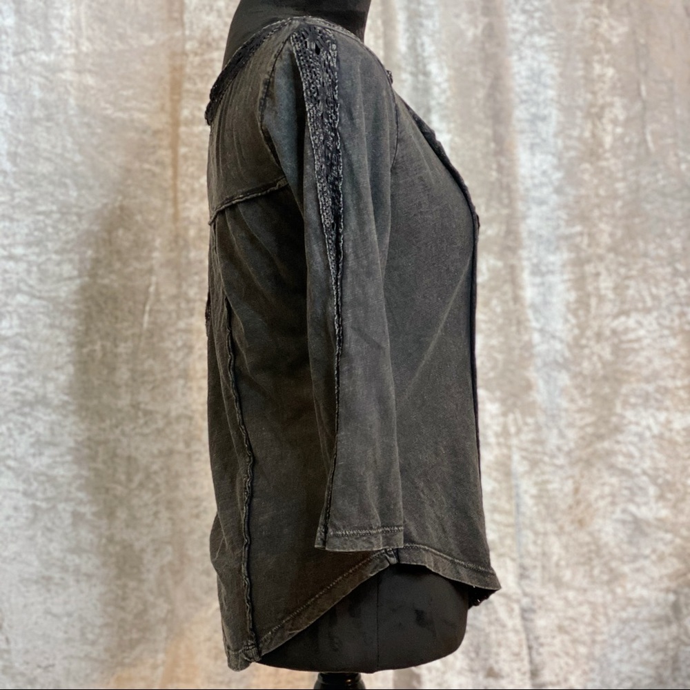 Free People Top - Picture 3 of 4